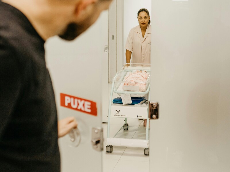 Load Capacity and Caster Size Explained: A Practical Guide for Industrial Applications