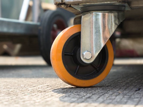 Shock-Absorbing Casters: Enhancing Equipment Safety and Stability on the Move