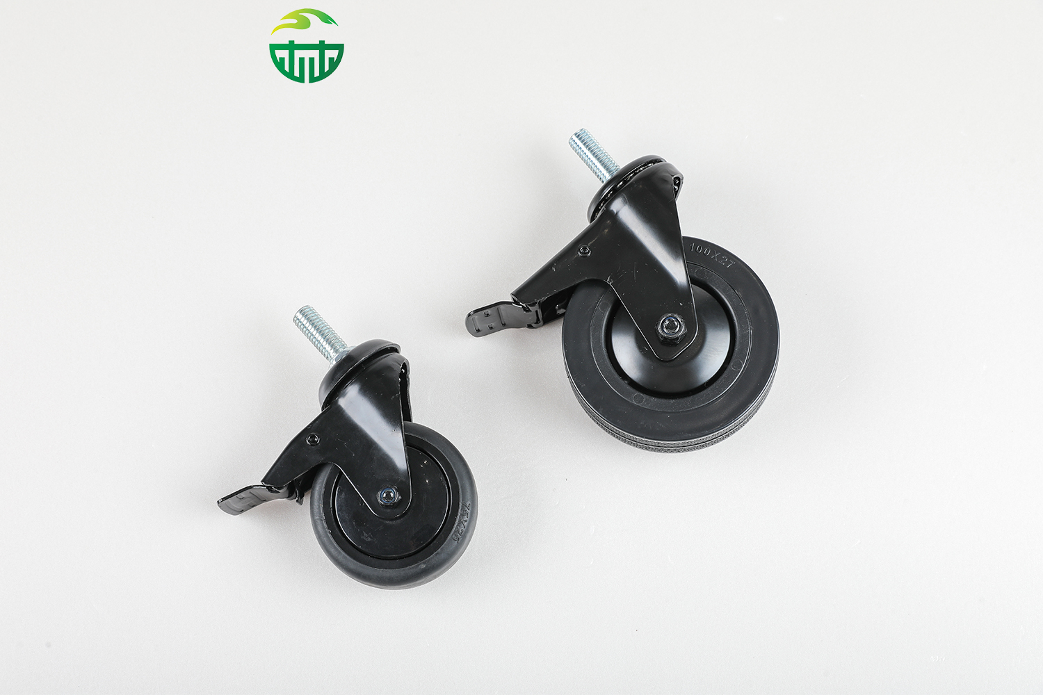 Medium-Sized Black Rubber Caster Wheel with Brakes And Threaded Stem