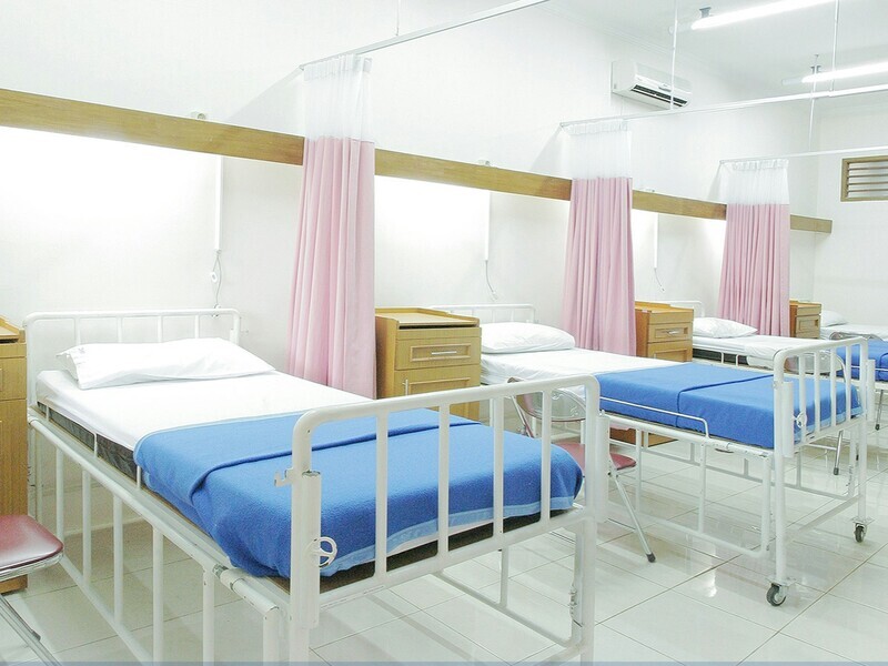 Silent Casters: Creating a Peaceful and Comfortable Hospital Environment